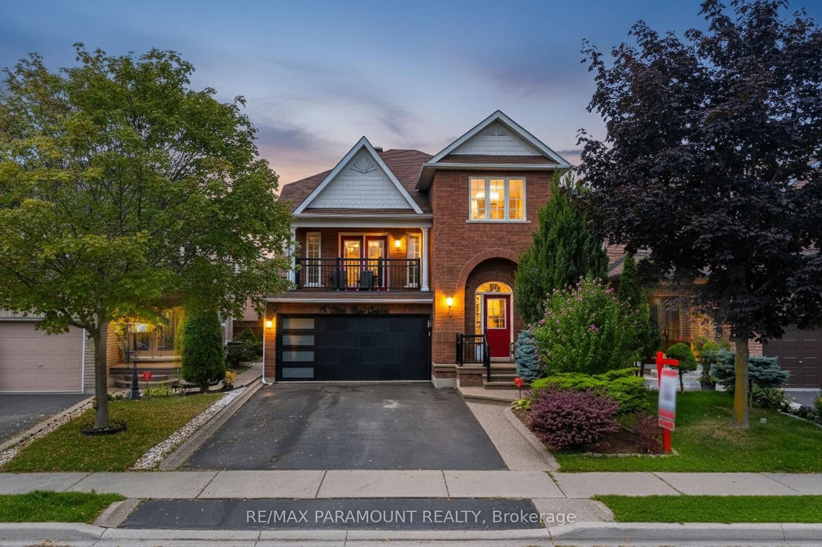 19 River Rock Crescent - Image 1