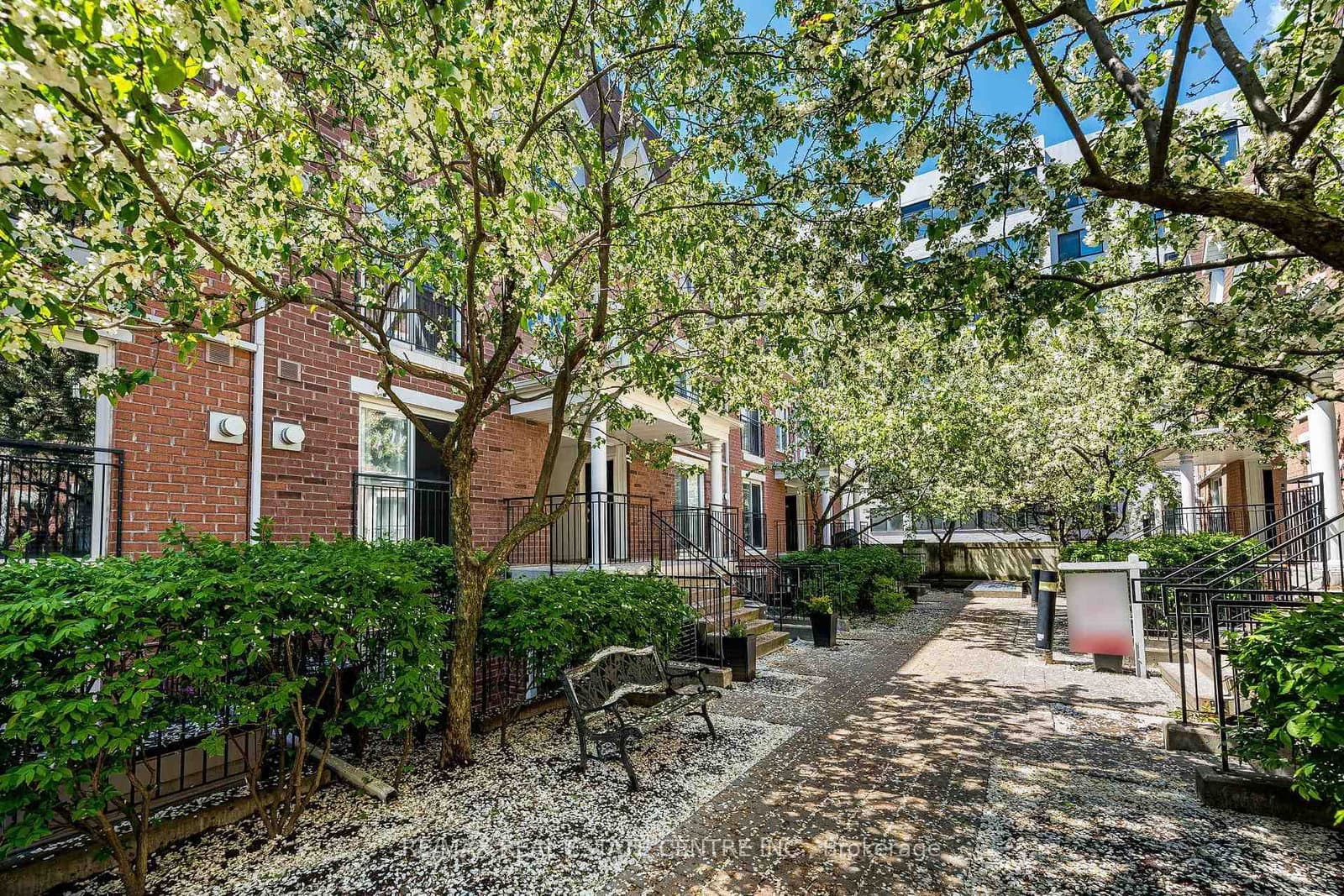 16 Laidlaw Street, Unit 920 - Image 2