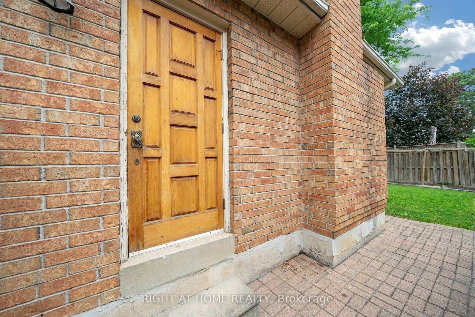 2573 Oshkin Court - Image 6
