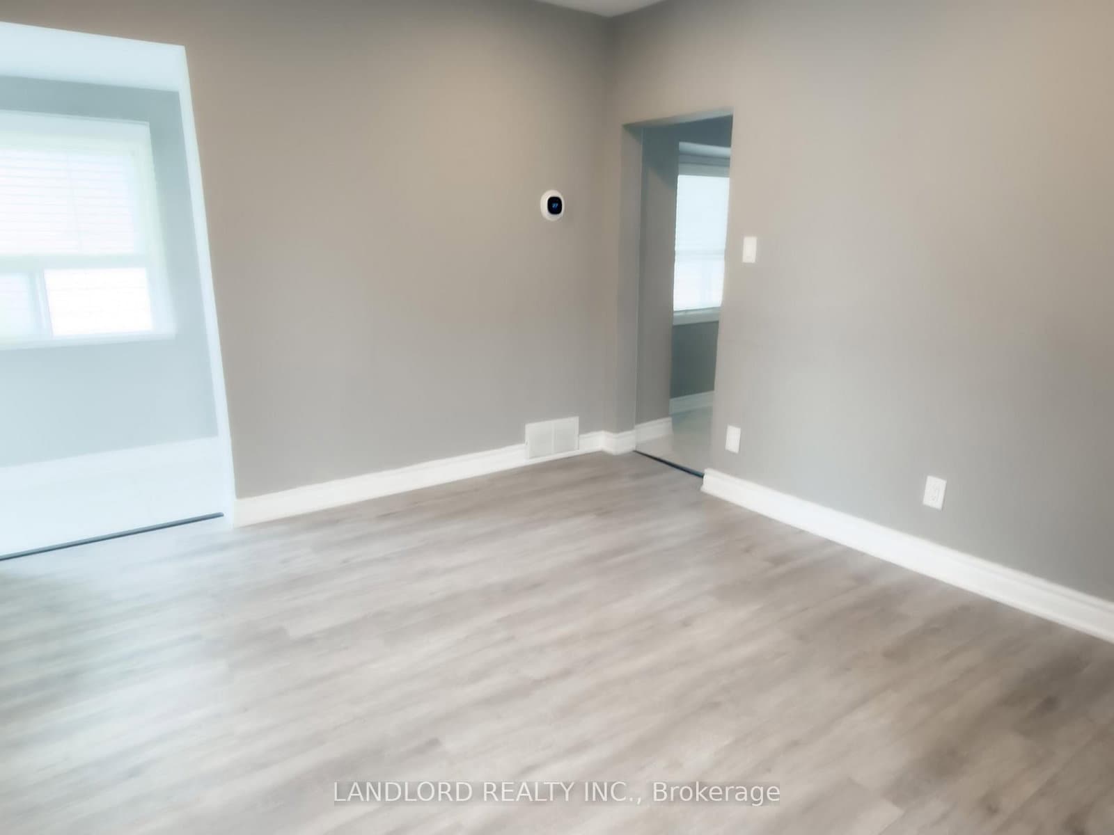 9 Albright Avenue, Unit Main - Image 6