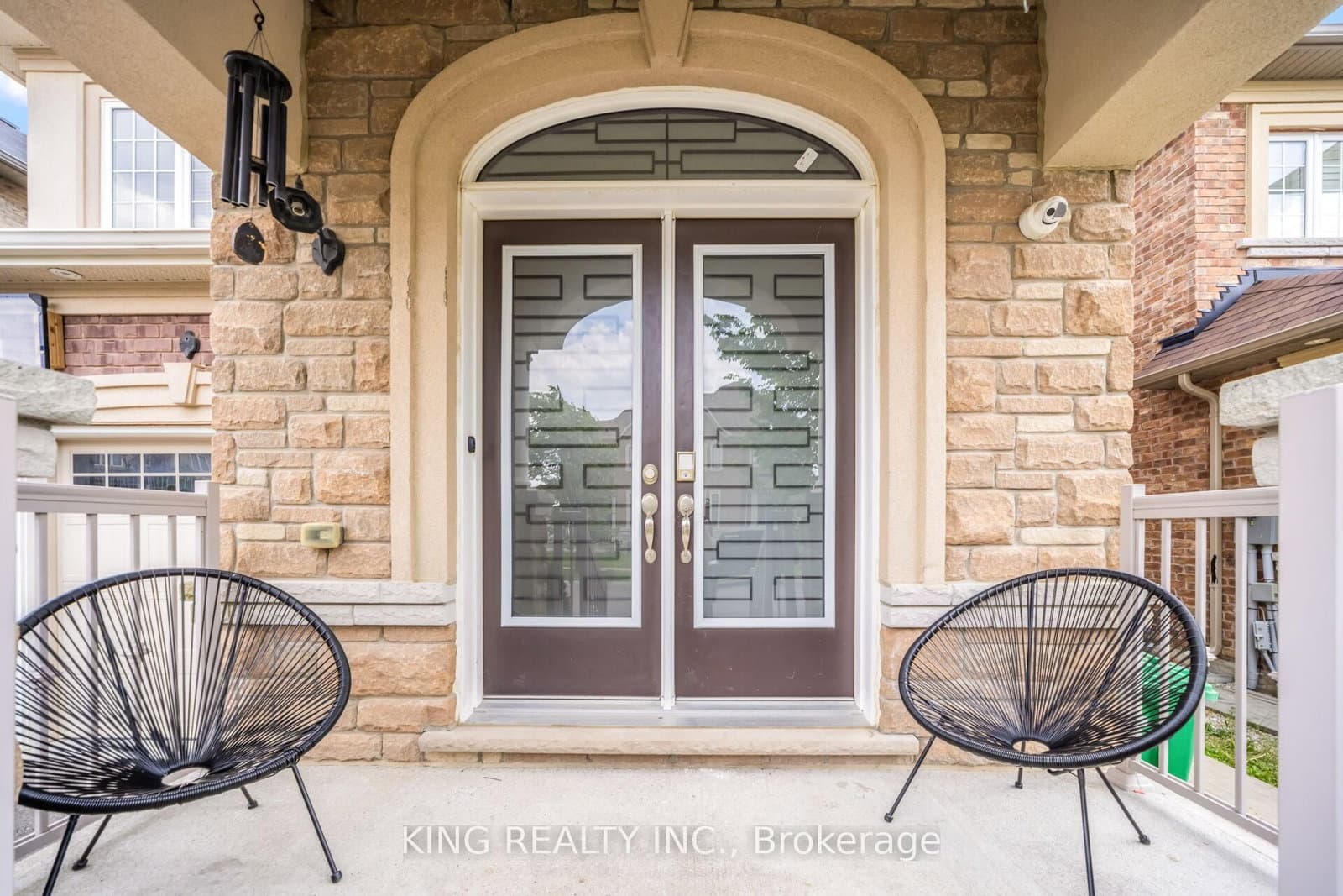11 Malpass Street - Image 2