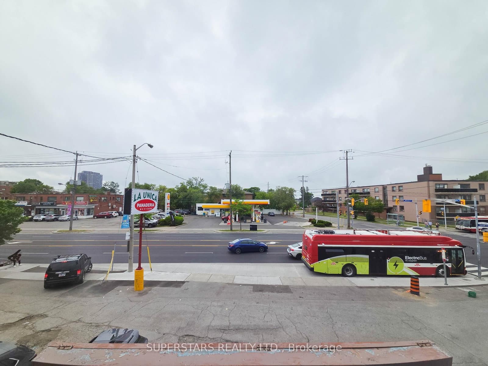 856 Wilson Avenue - Image 4