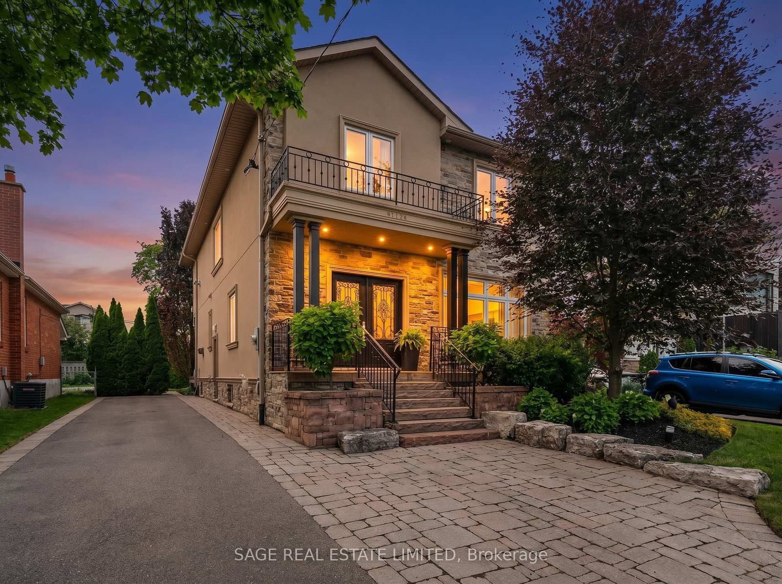 50 Northampton Drive - Image 1