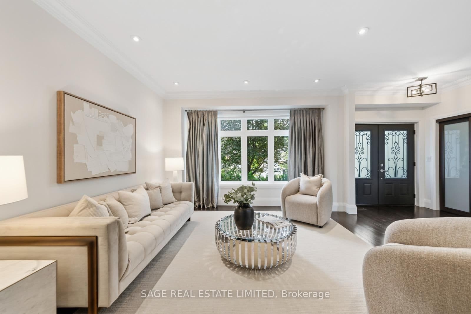 50 Northampton Drive - Image 3