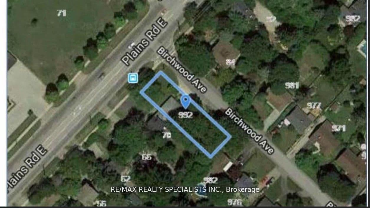 990-992 Birchwood Avenue - Image 3