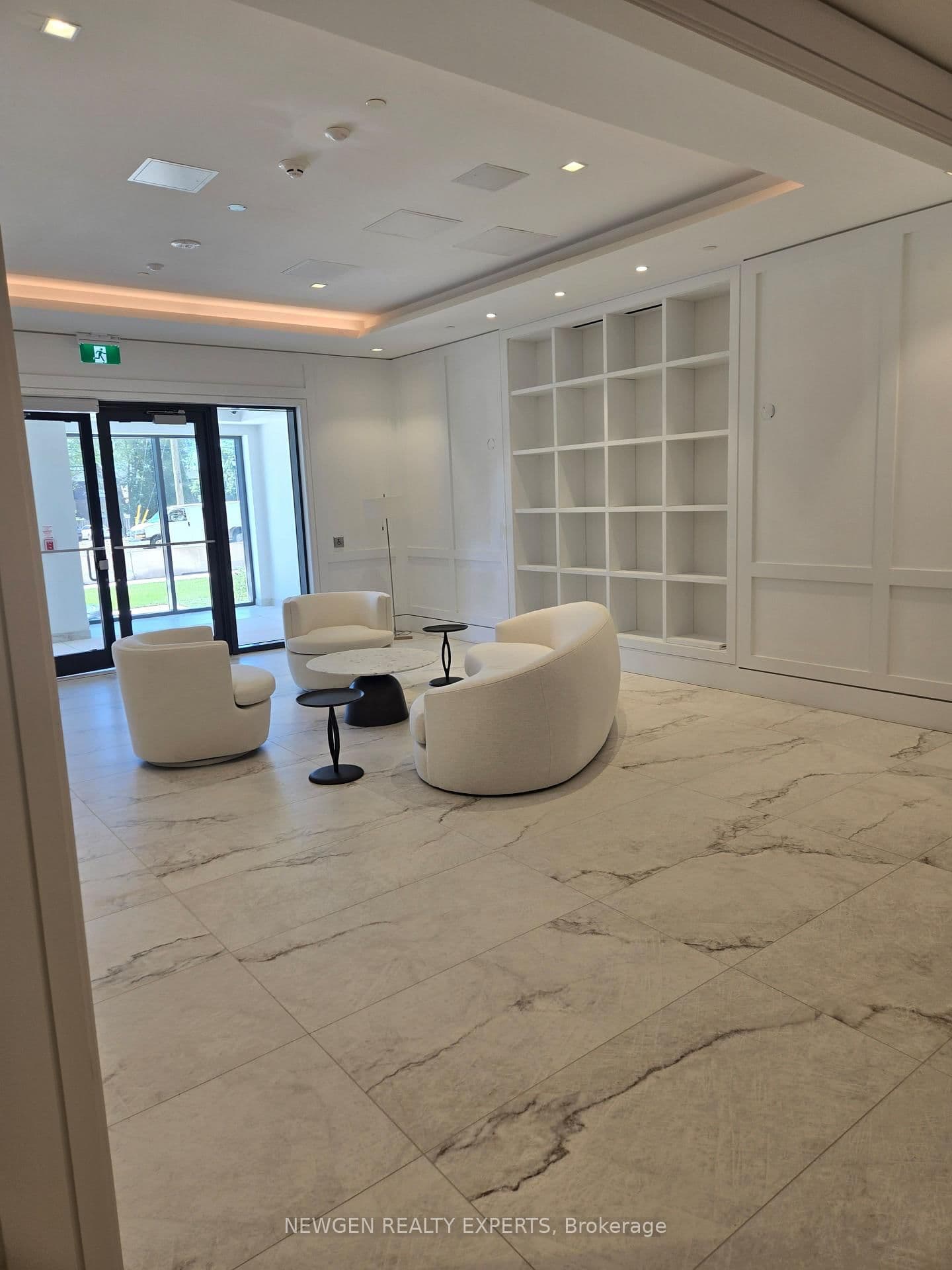 4010 Eglinton Avenue W, Unit 414 - Image 3