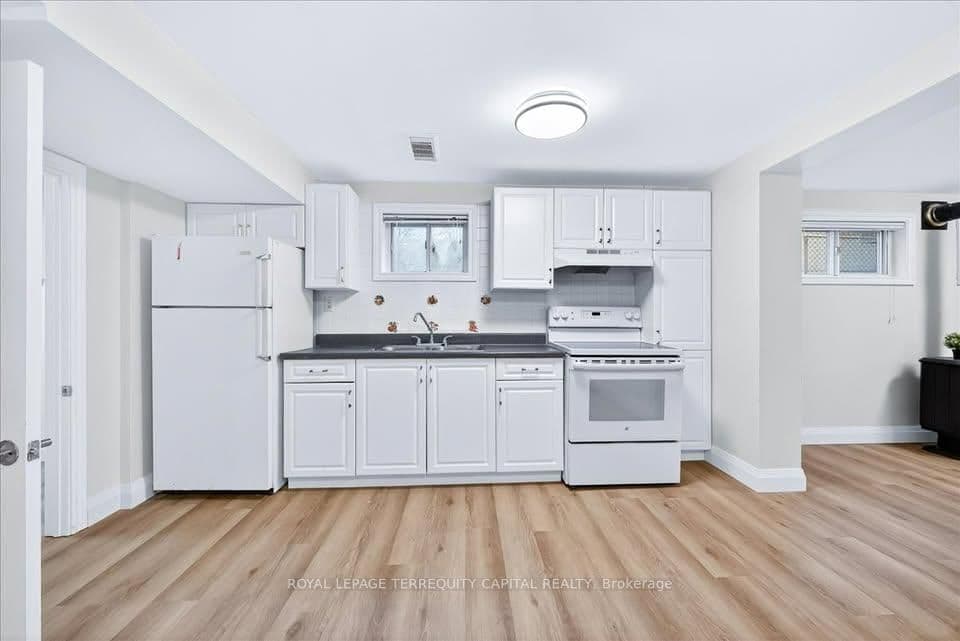 65 Glenmanor Drive, Unit Lower - Image 4