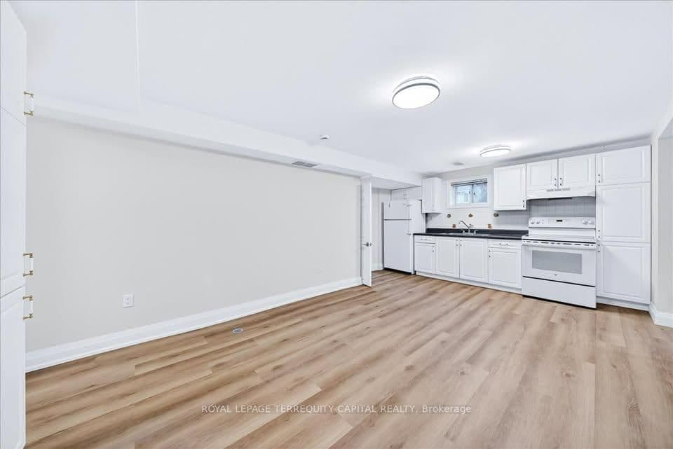 65 Glenmanor Drive, Unit Lower - Image 6