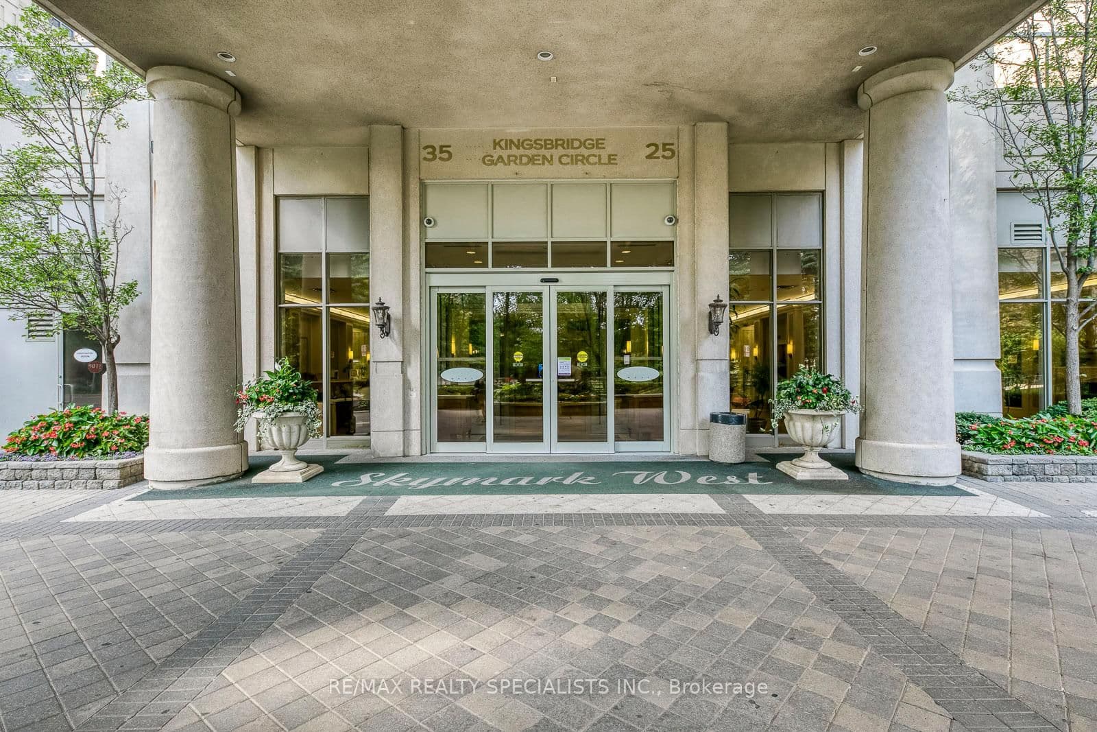 25 Kingsbridge Garden Circle W, Unit 519 - Image 6