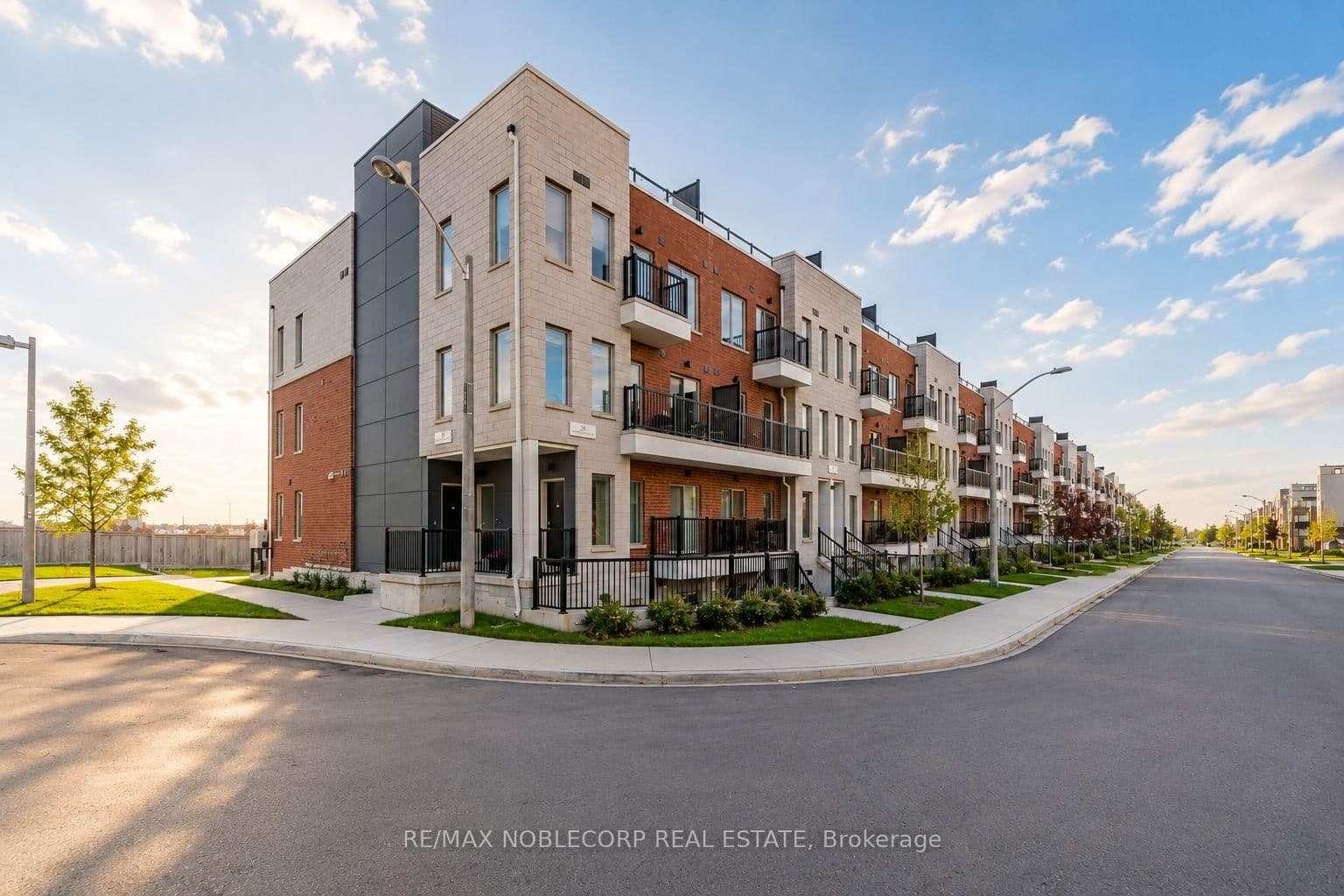 39 John Perkins Bull Drive, Unit 22 - Image 2