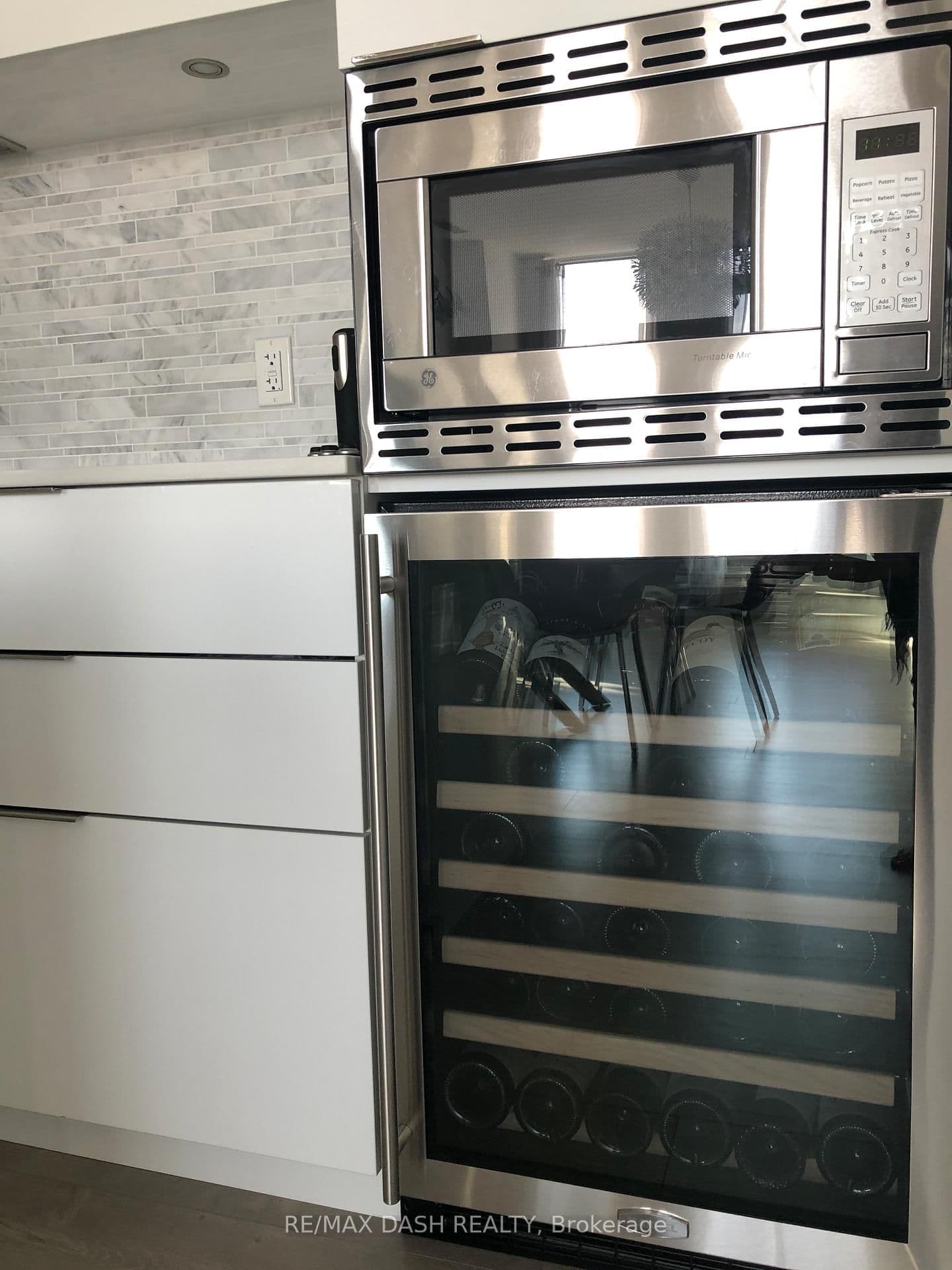 110 Marine Parade Drive, Unit 204 - Image 3