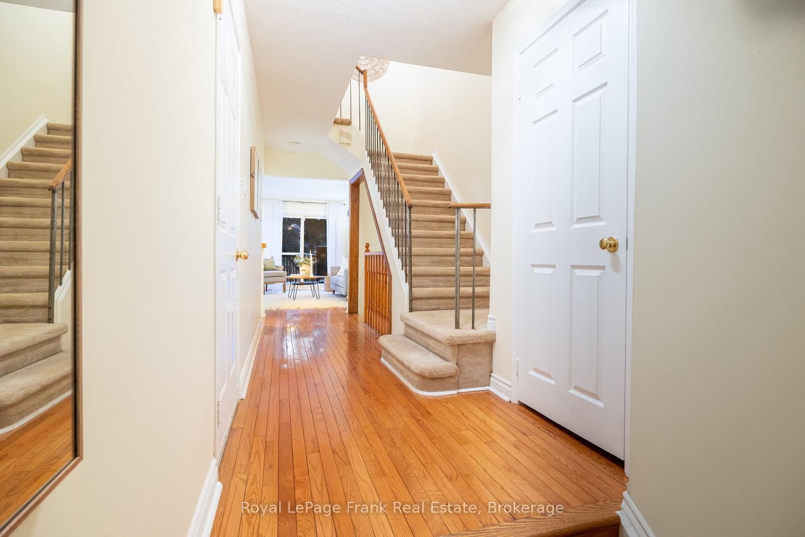 385 THE EAST MALL, Unit 23 - Image 3