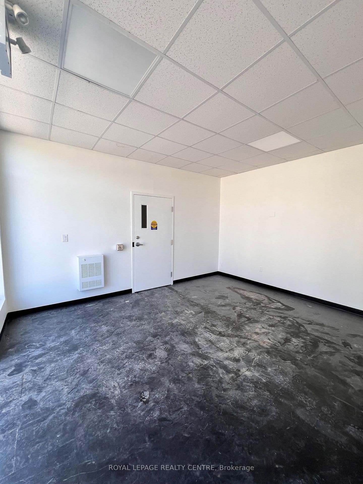1024 Rangeview Road S - Image 4