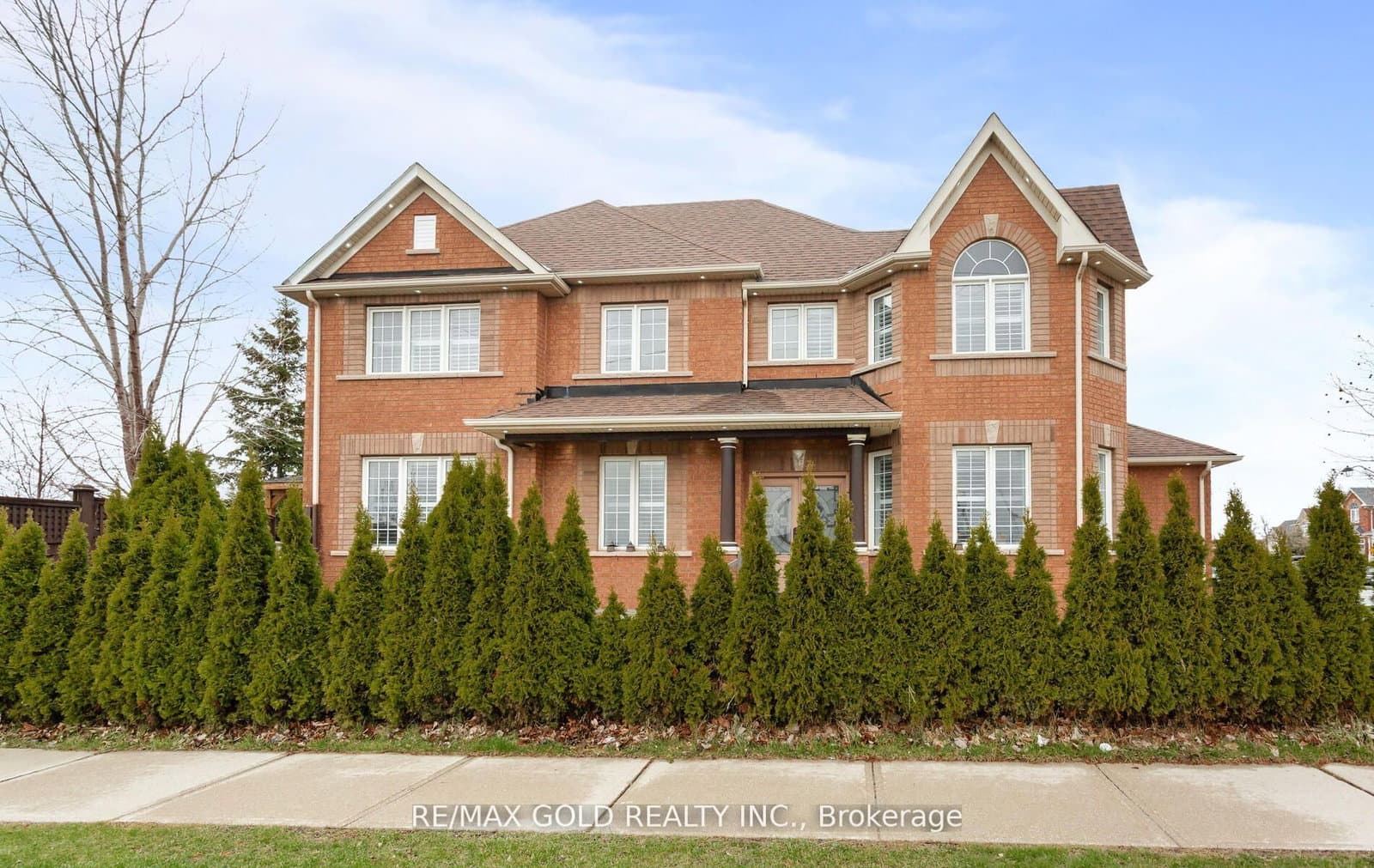 1090 Trudeau Drive - Image 1