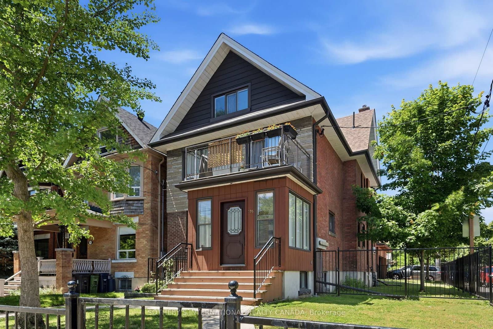 376 Sunnyside Avenue - Image 2