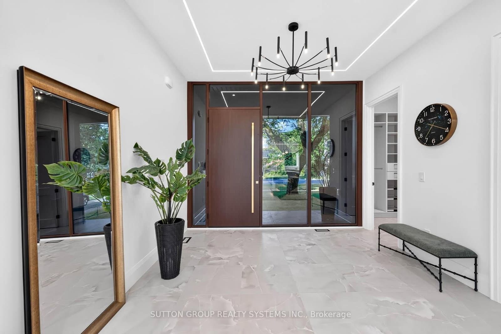 272 Renforth Drive - Image 4