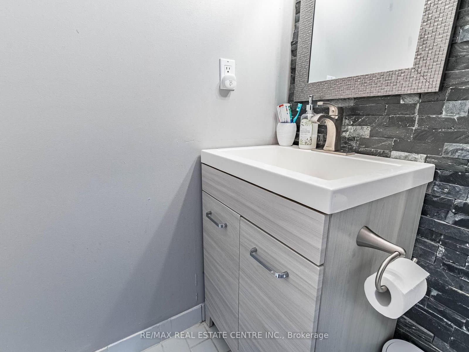 250 Webb Drive, Unit 1616 - Image 1