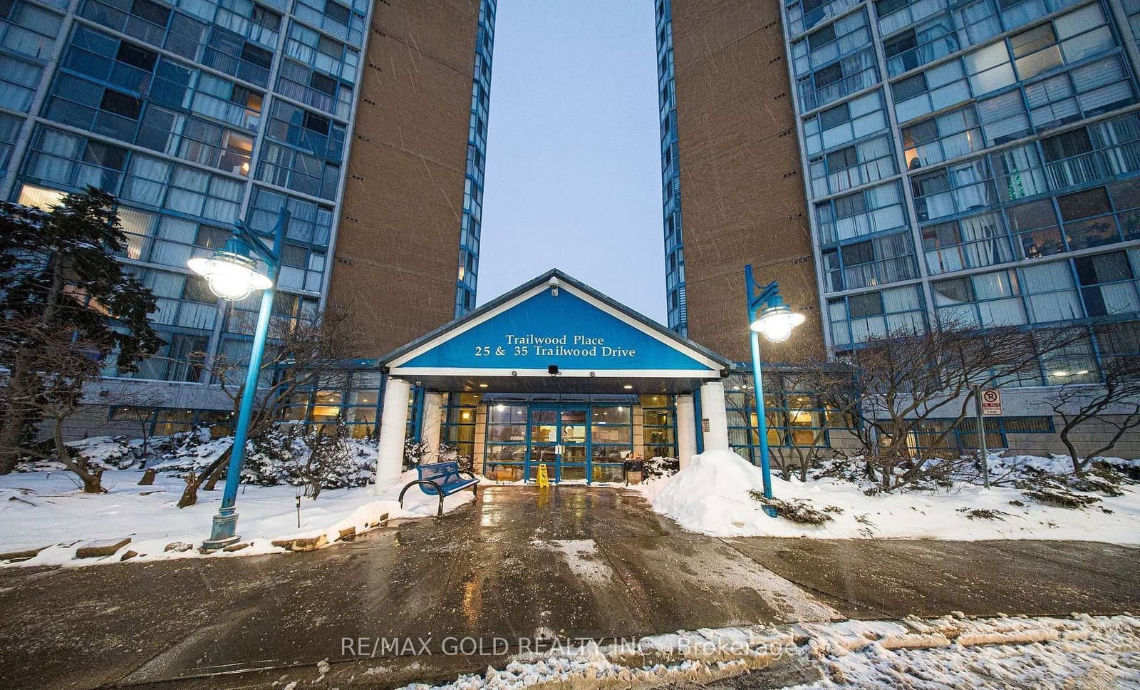 35 Trailwood Drive, Unit 1112 - Image 2
