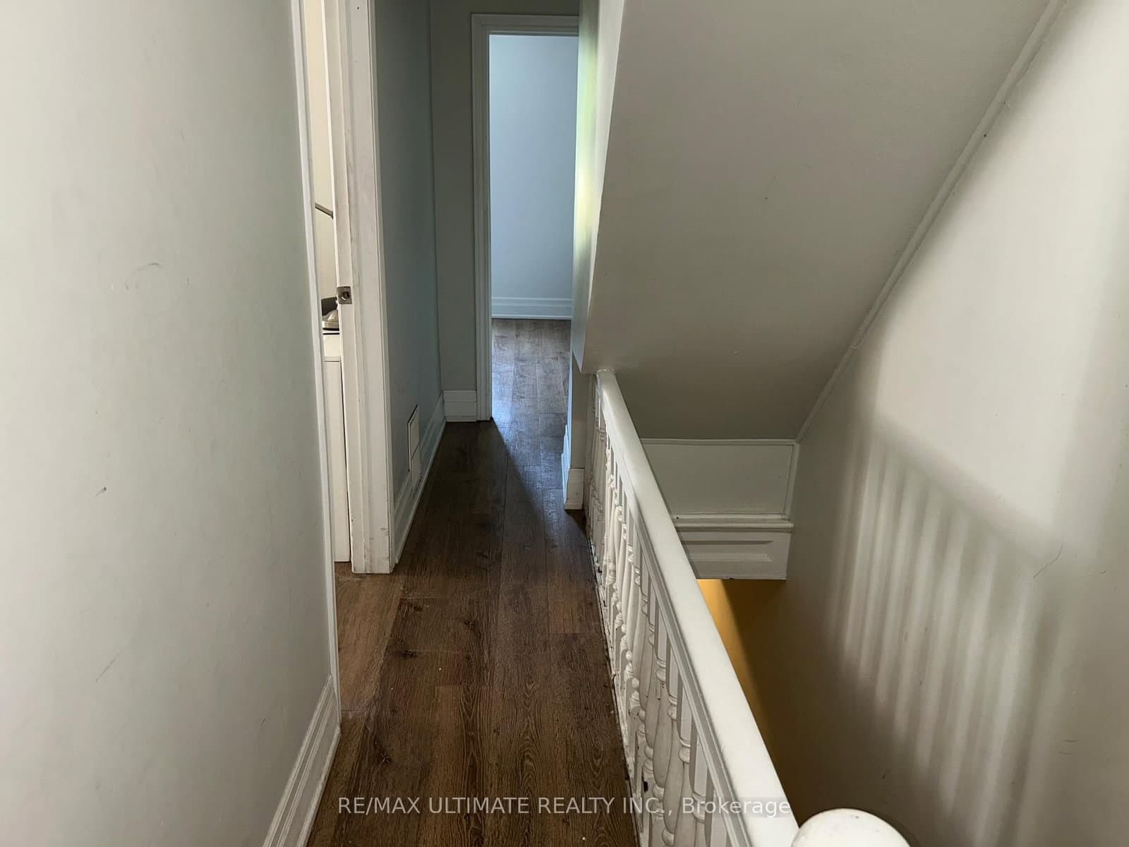 120 Lansdowne Avenue, Unit 2nd Floor - Image 3