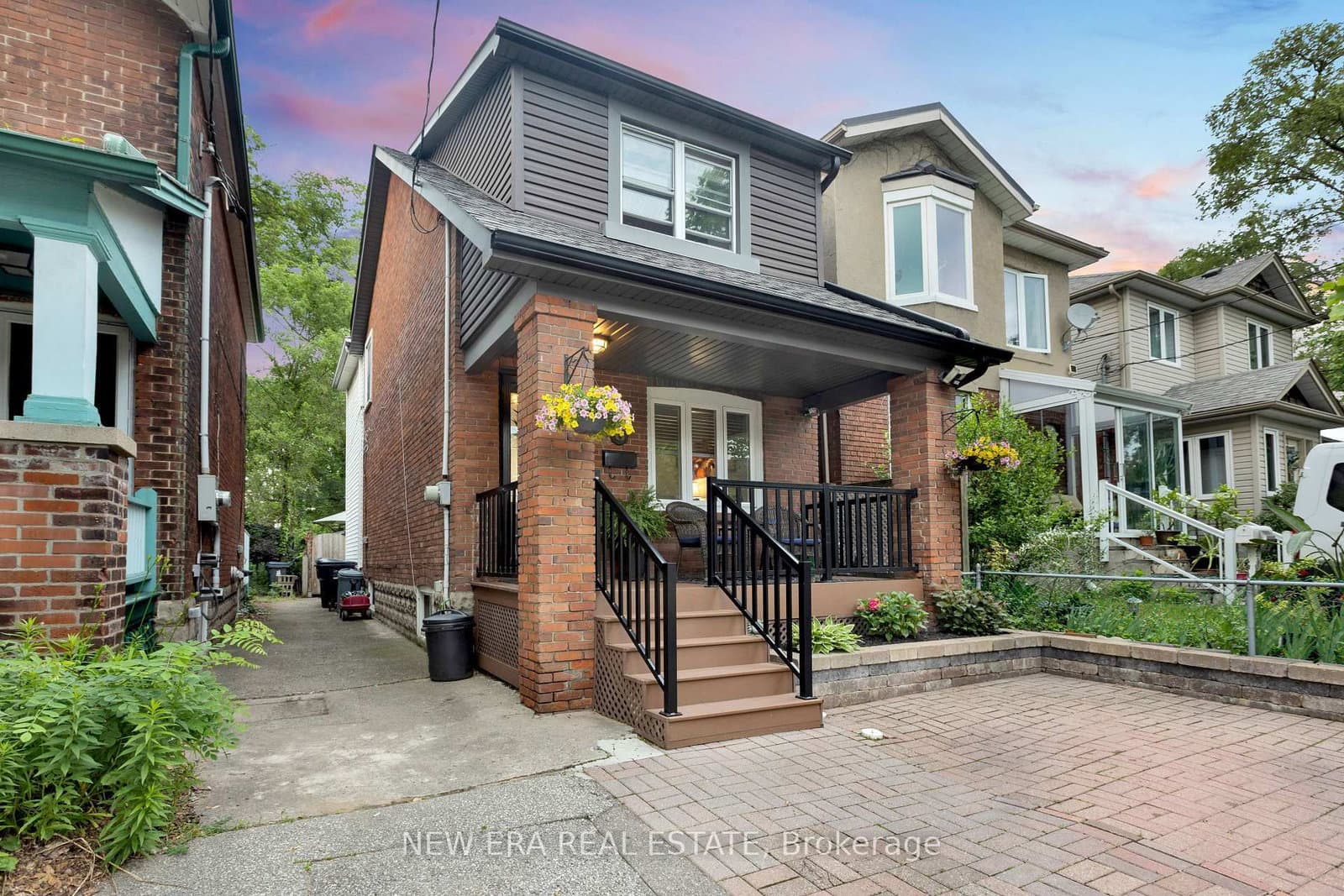 8 Page Avenue - Image 1