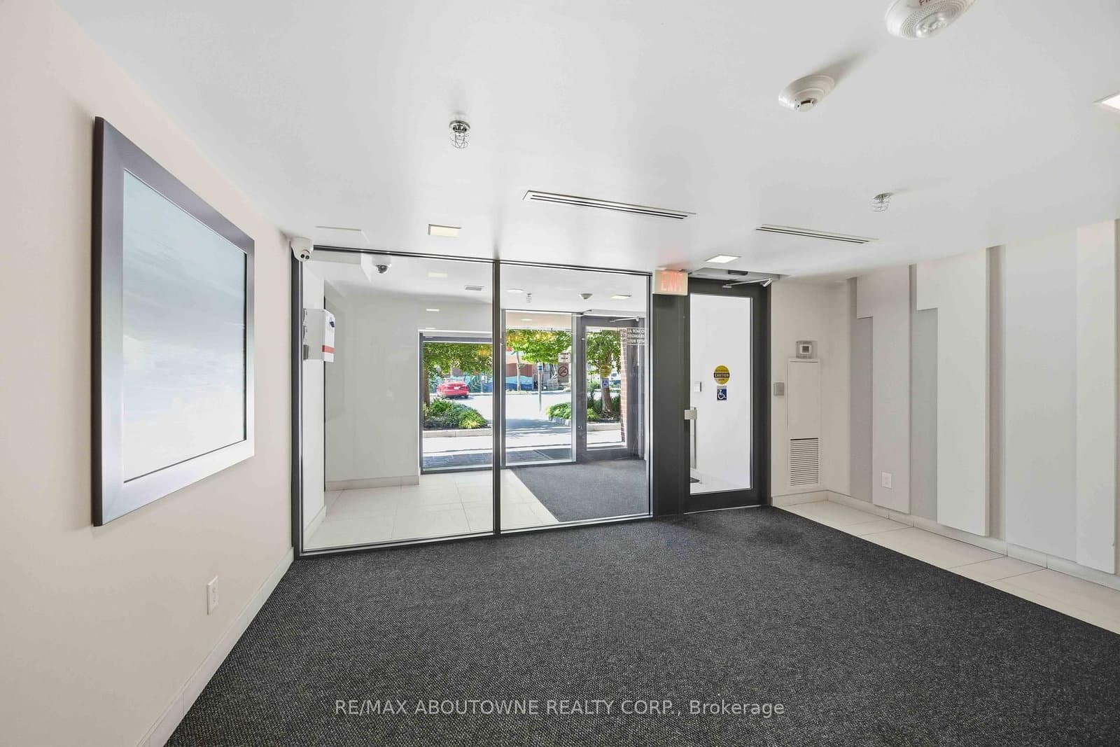 11 Superior Avenue, Unit 904 - Image 3