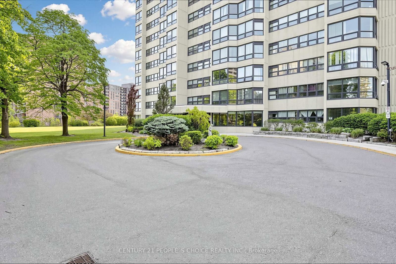 8 Lisa Street, Unit 2207 - Image 3
