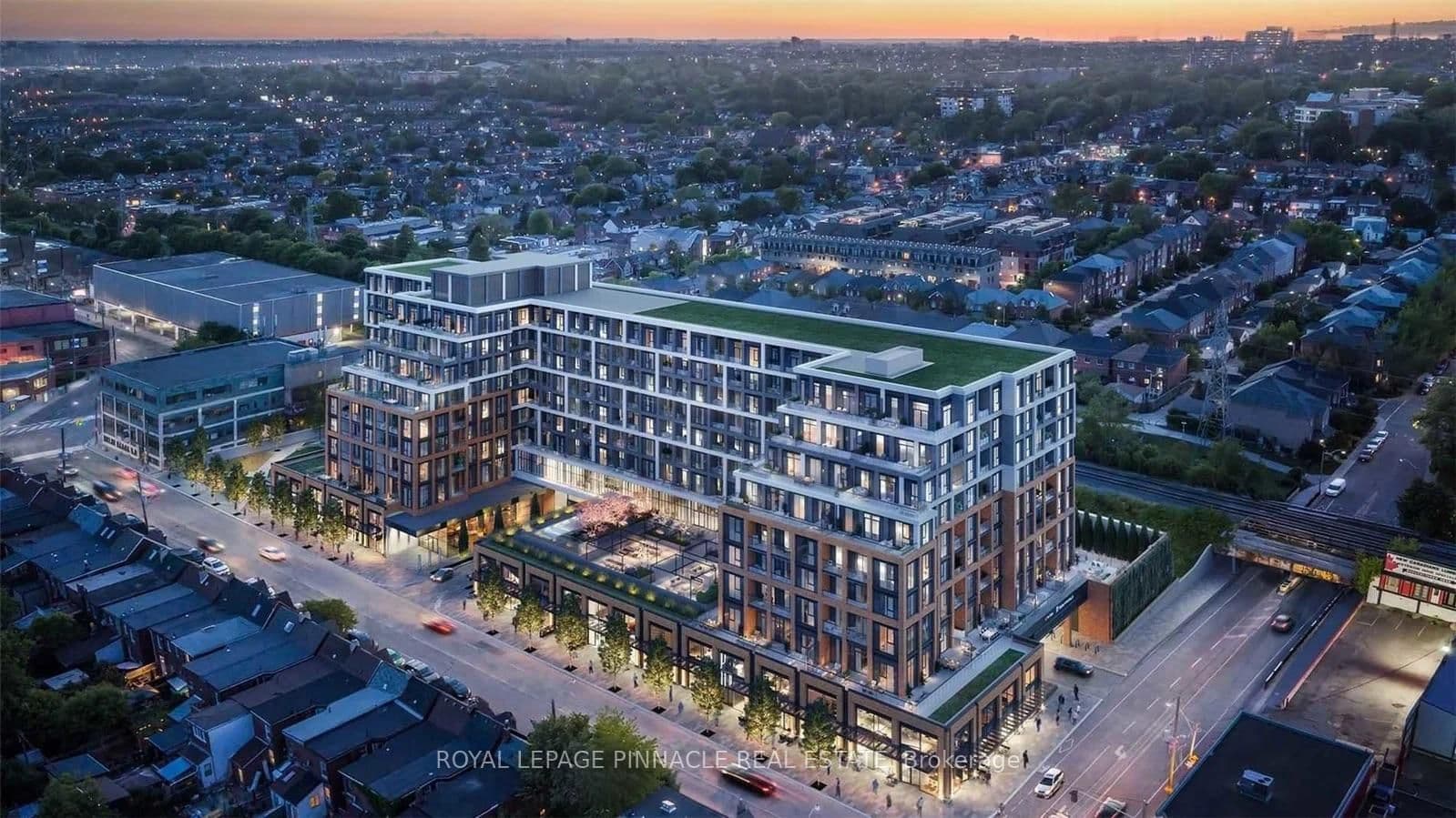 #444 - 858 Dupont Street