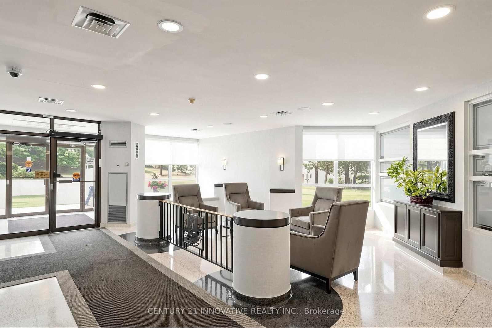 12 NE Laurelcrest Street, Unit 912 - Image 6