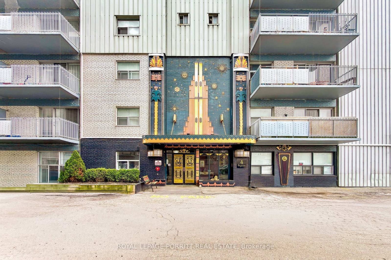 4 Superior Avenue, Unit 8 - Image 2