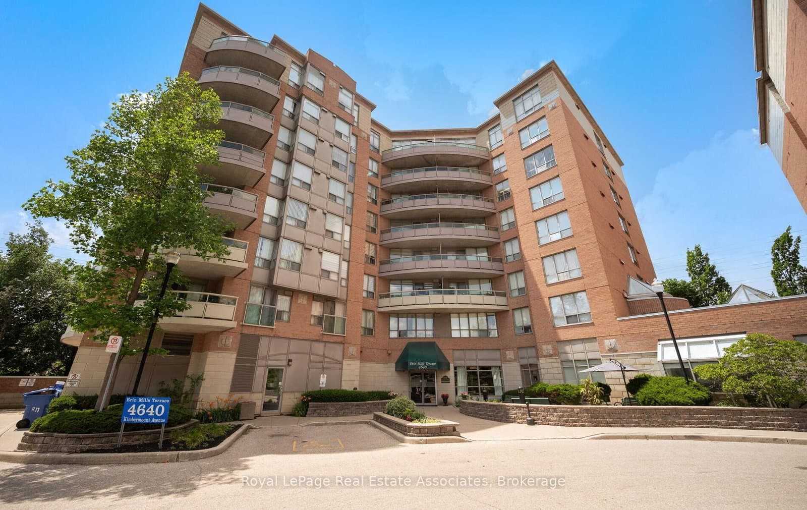 #402 - 4640 Kimbermount Avenue