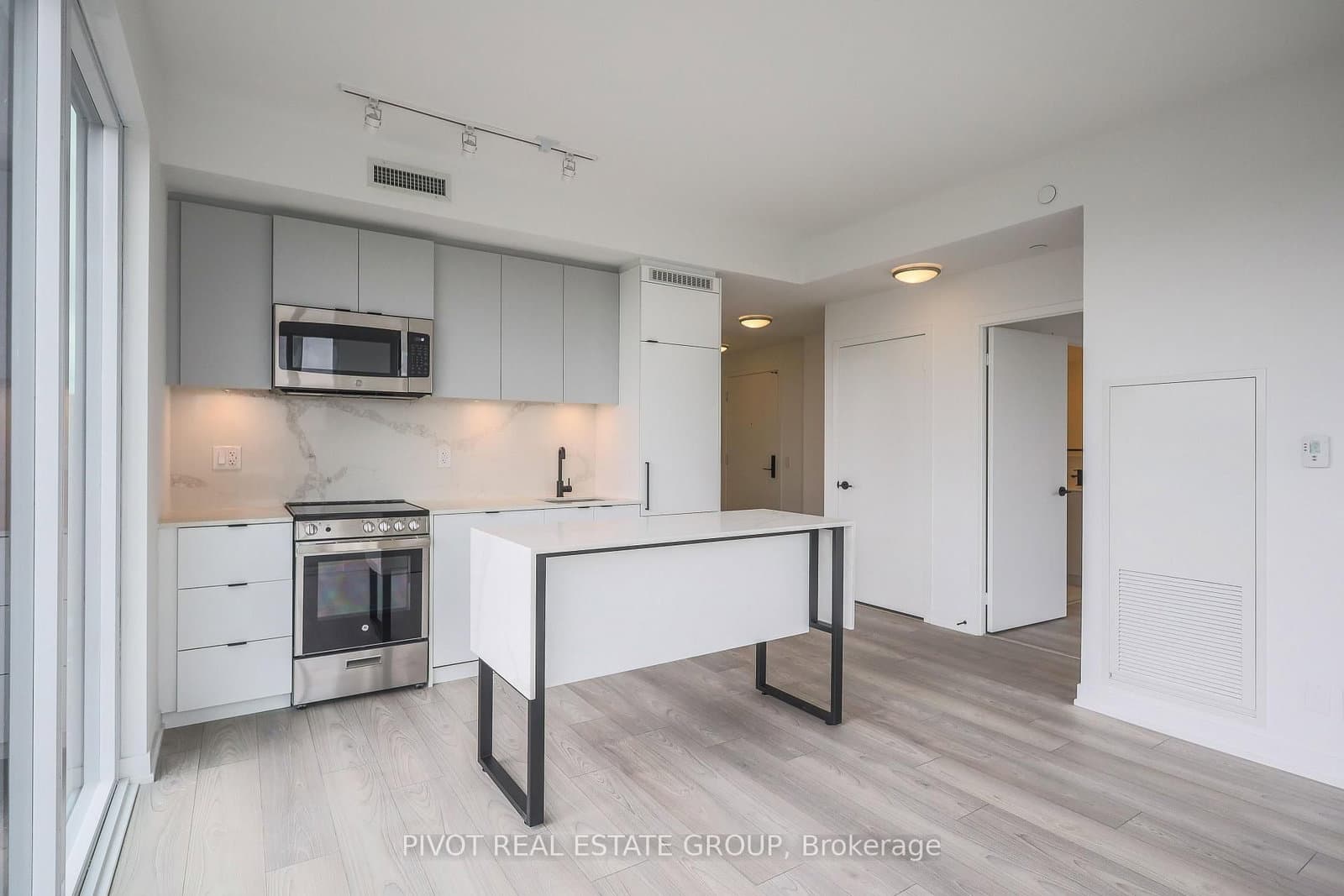 285 Dufferin Street, Unit 1508 - Image 5