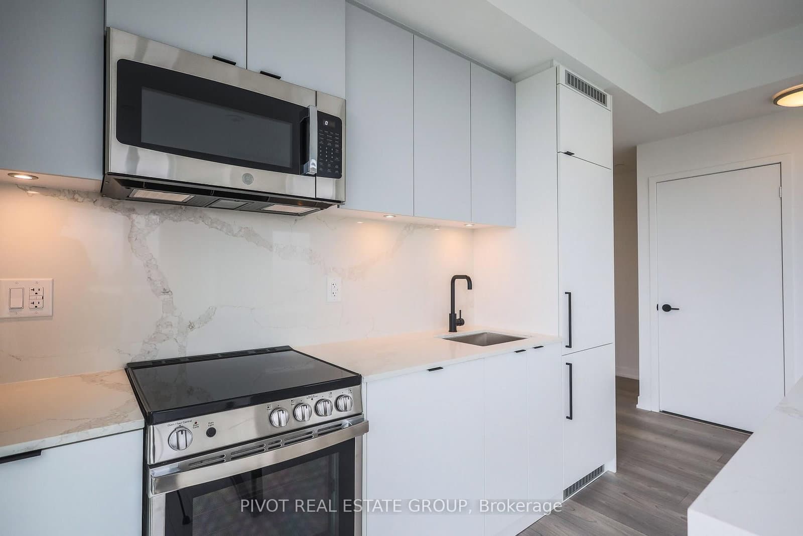 285 Dufferin Street, Unit 1508 - Image 6