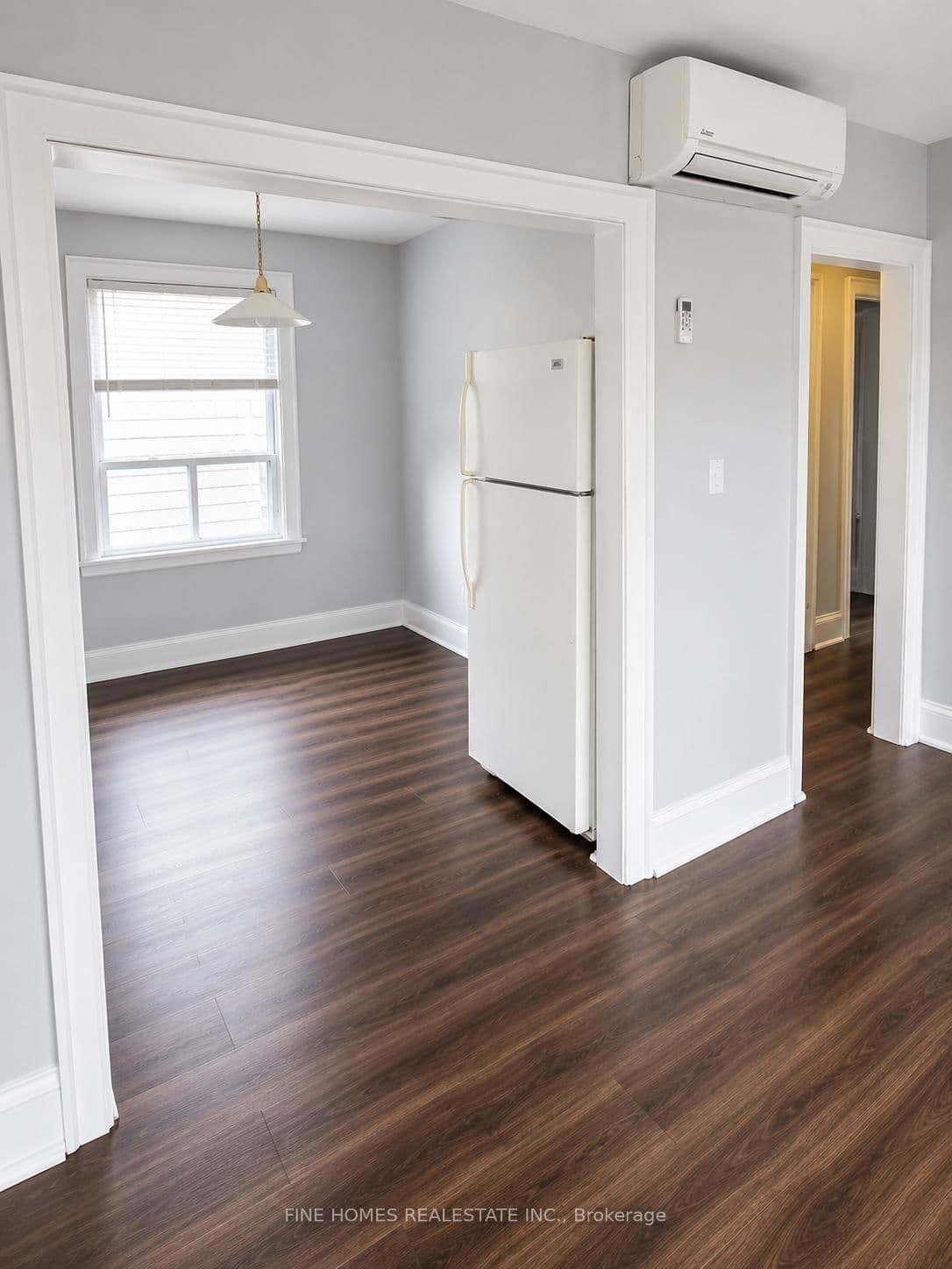 81 Wheatfield Road - Image 2
