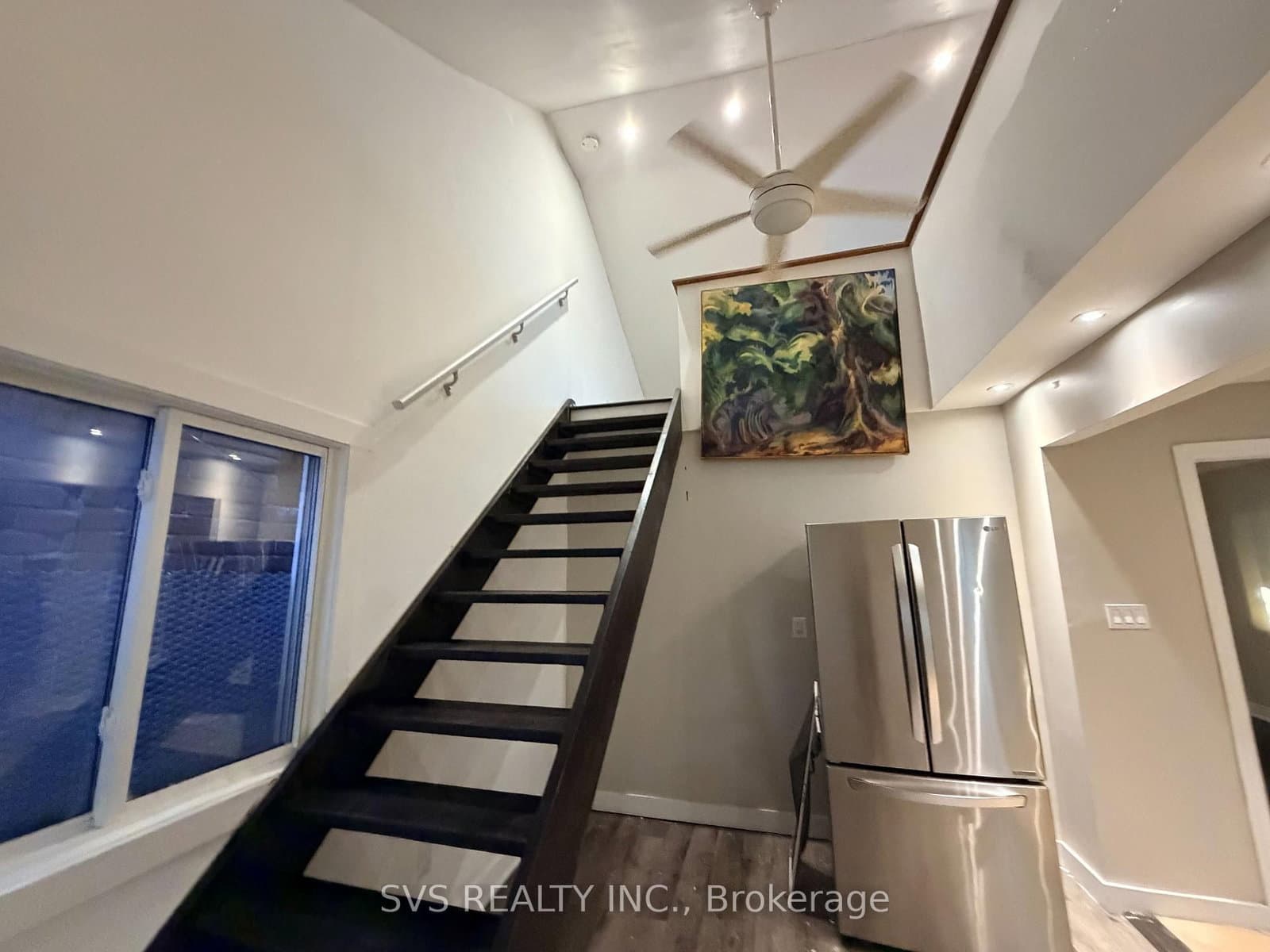 45 Craydon Avenue, Unit MAIN - Image 2