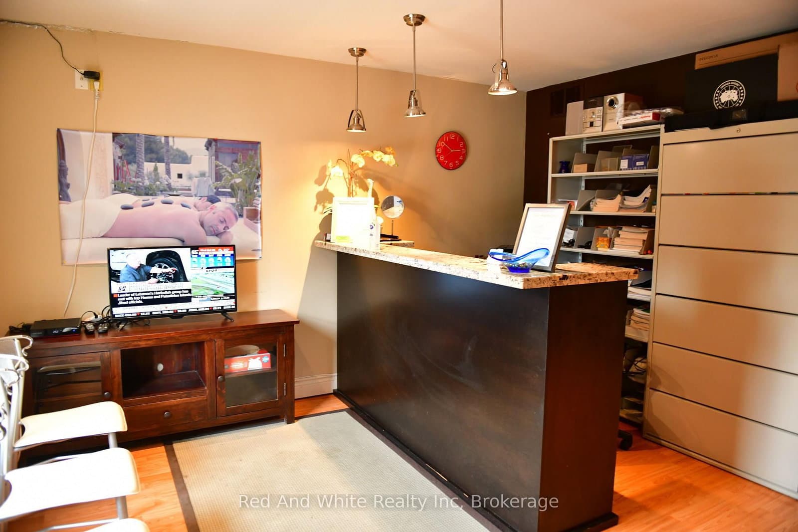265 Queen Street S - Image 2