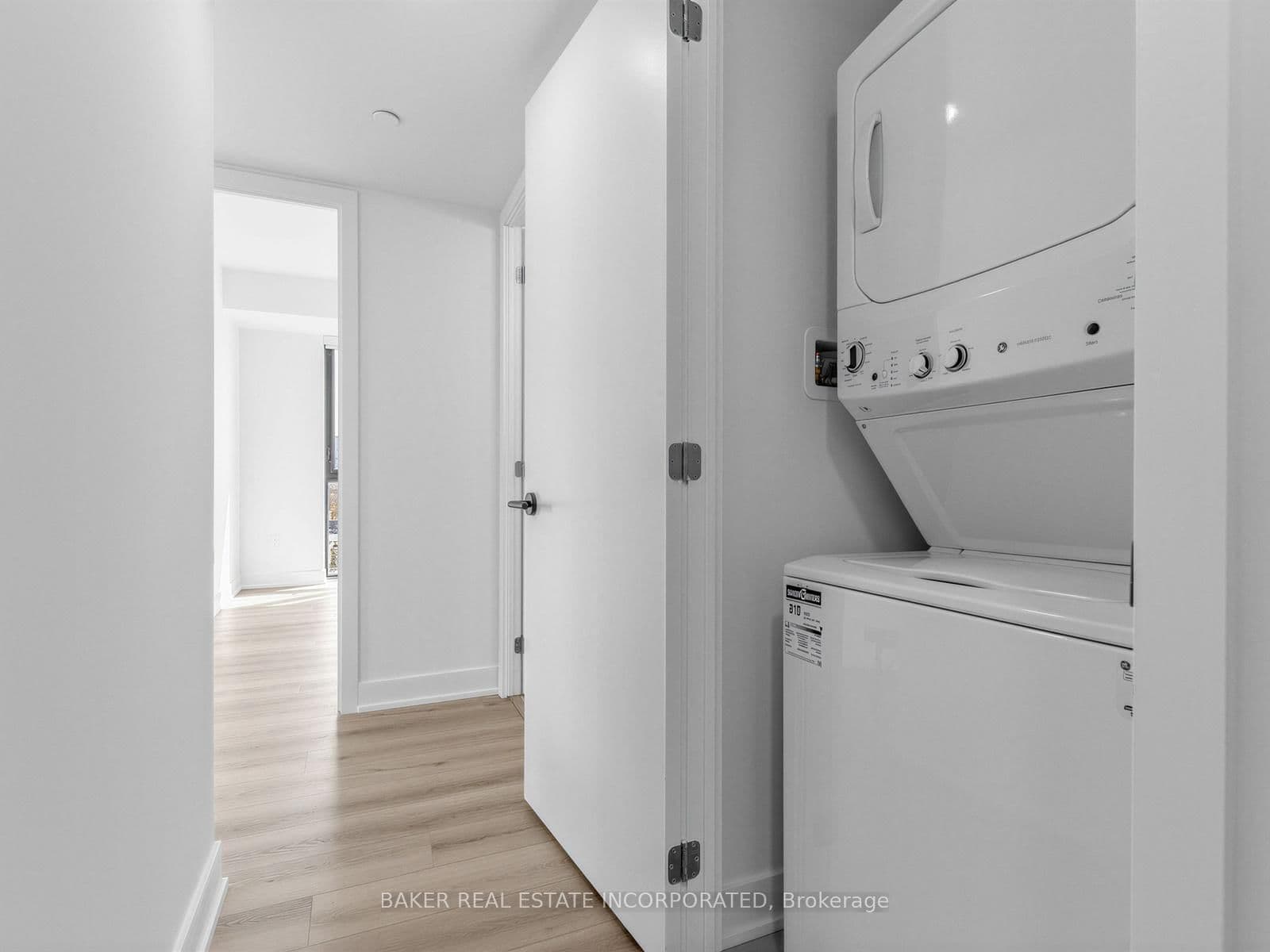 758 Dovercourt Road, Unit 1102 - Image 5