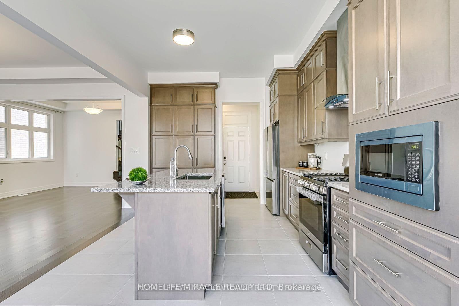 3133 Moss Gardens - Image 6