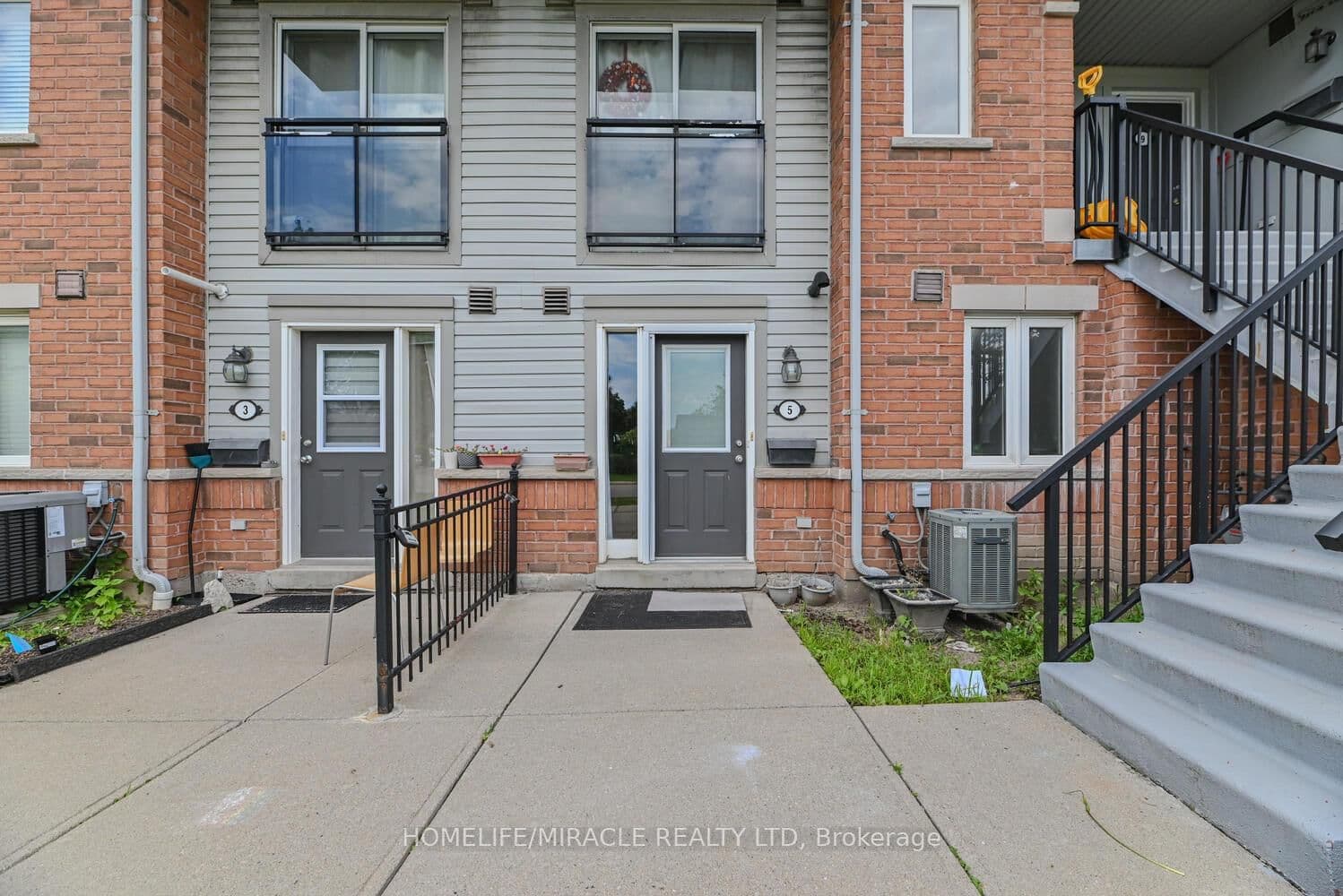 4620 Guildwood Way, Unit 5 - Image 4