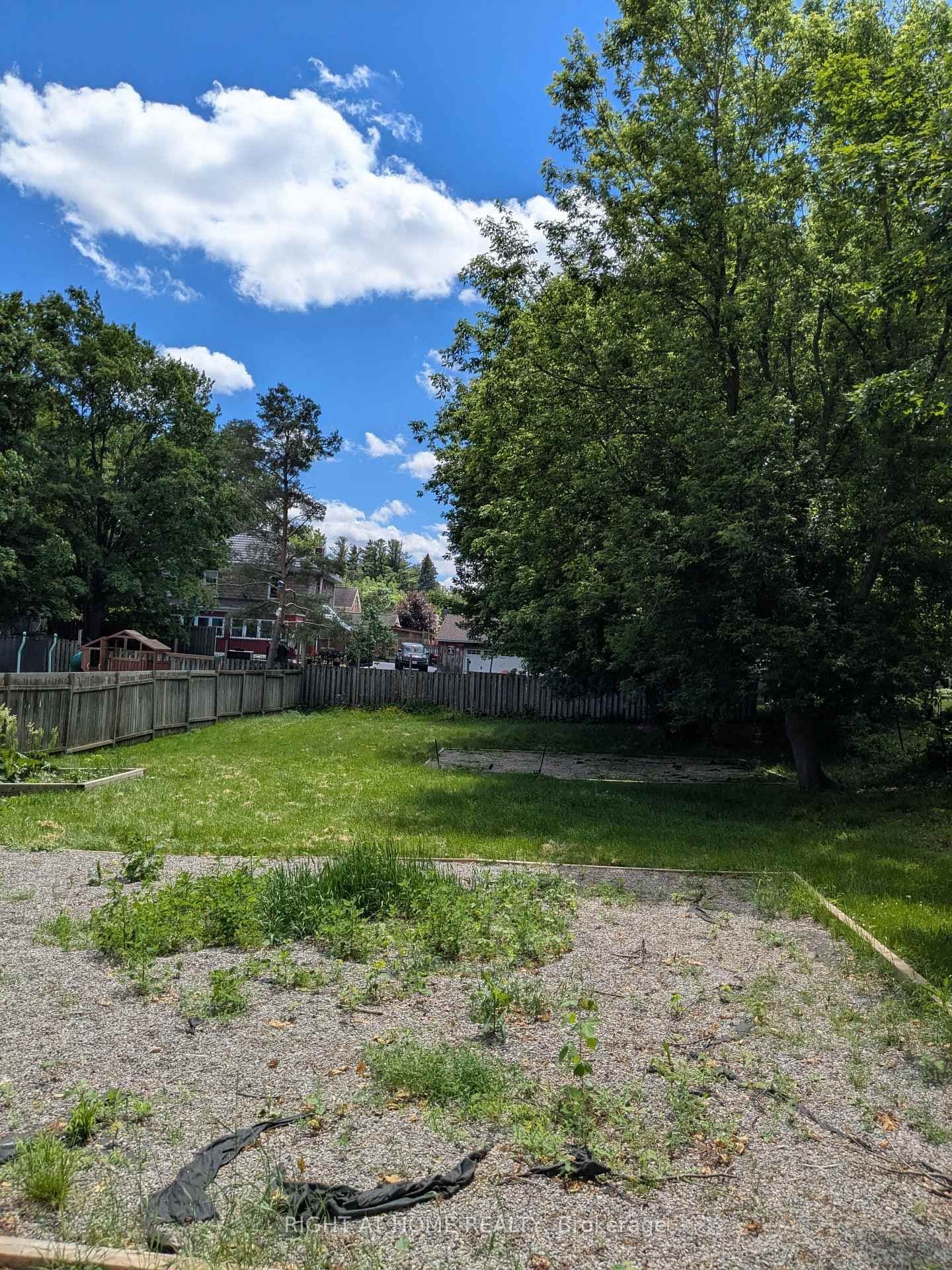 15964 Airport Road N - Image 5