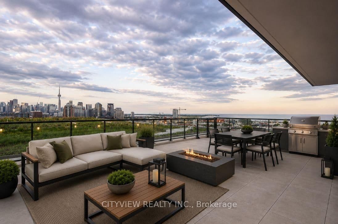 #1402 - 285 Dufferin Street