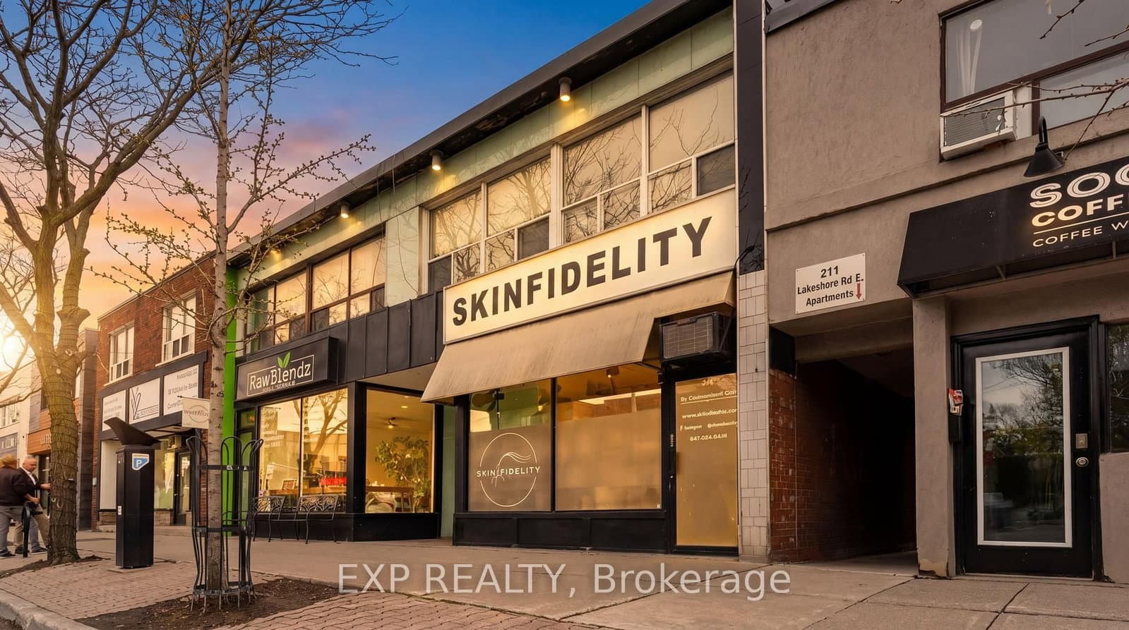 213 Lakeshore Road E, Unit Main - Image 2
