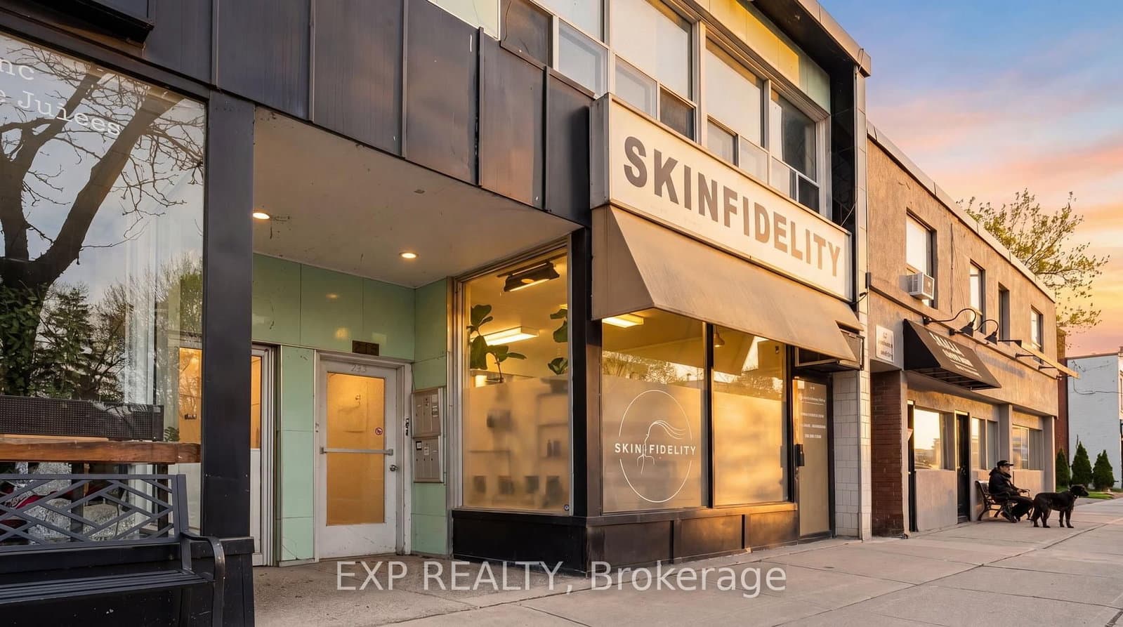 213 Lakeshore Road E, Unit Main - Image 3