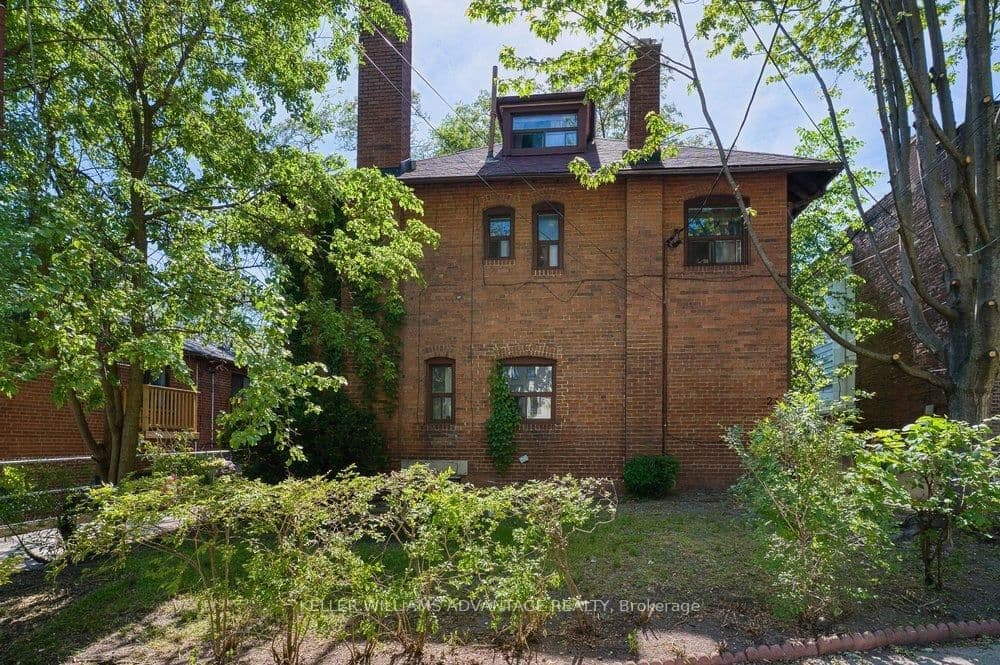 24 Indian Road Crescent - Image 2