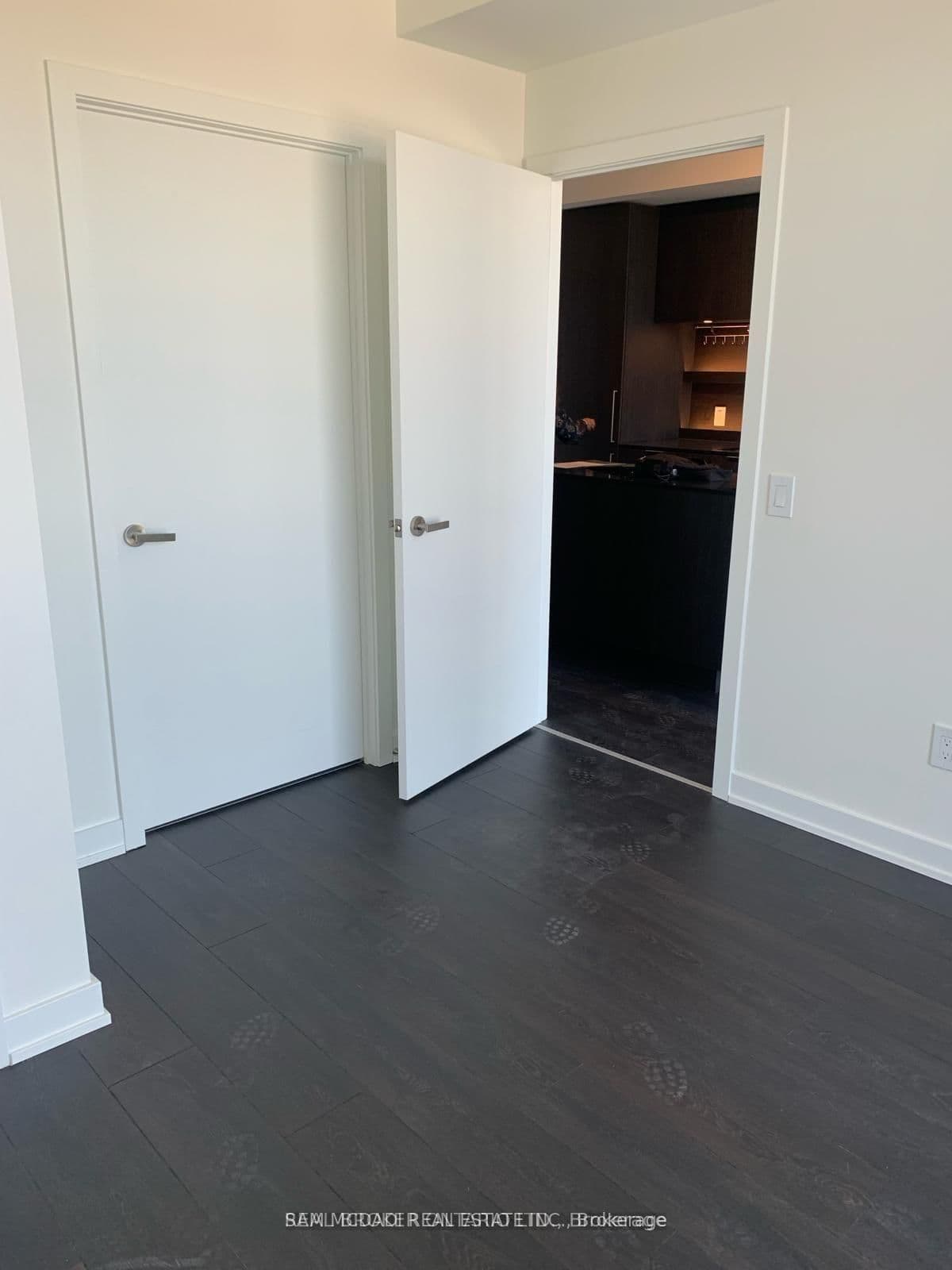 28 Ann Street E, Unit 301 - Image 5