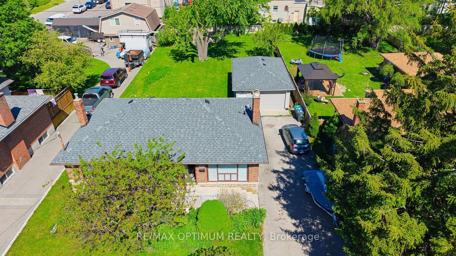1747 Coram Crescent - Image 2