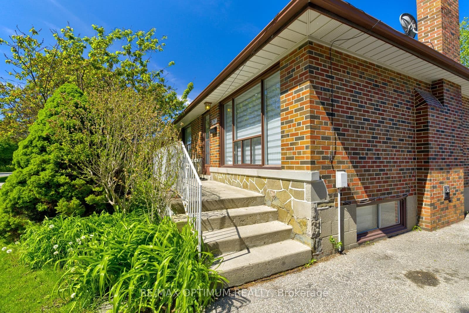 1747 Coram Crescent - Image 4