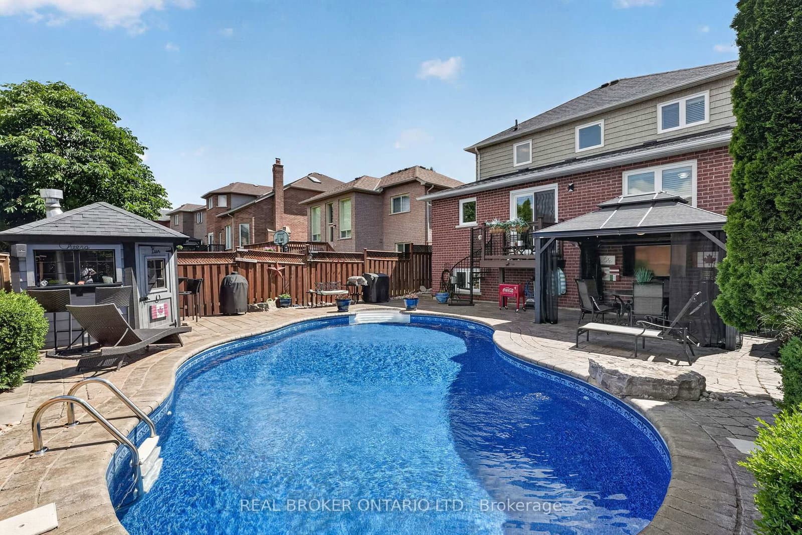 74 Harley Avenue - Image 1