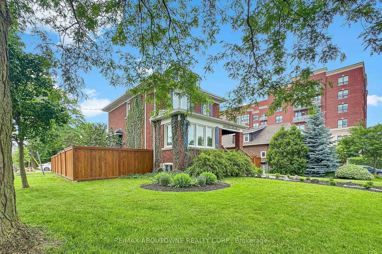 976 Lasalle Park Road - Image 3