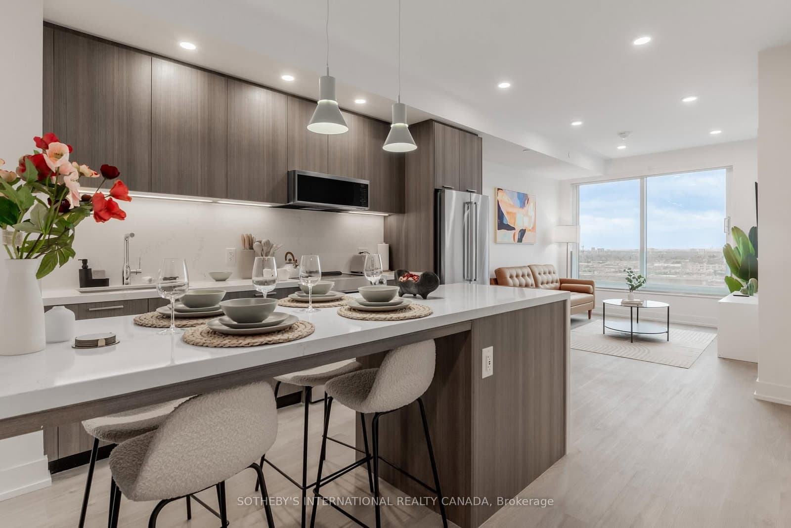 29 York Garden Way, Unit 1404 - Image 3