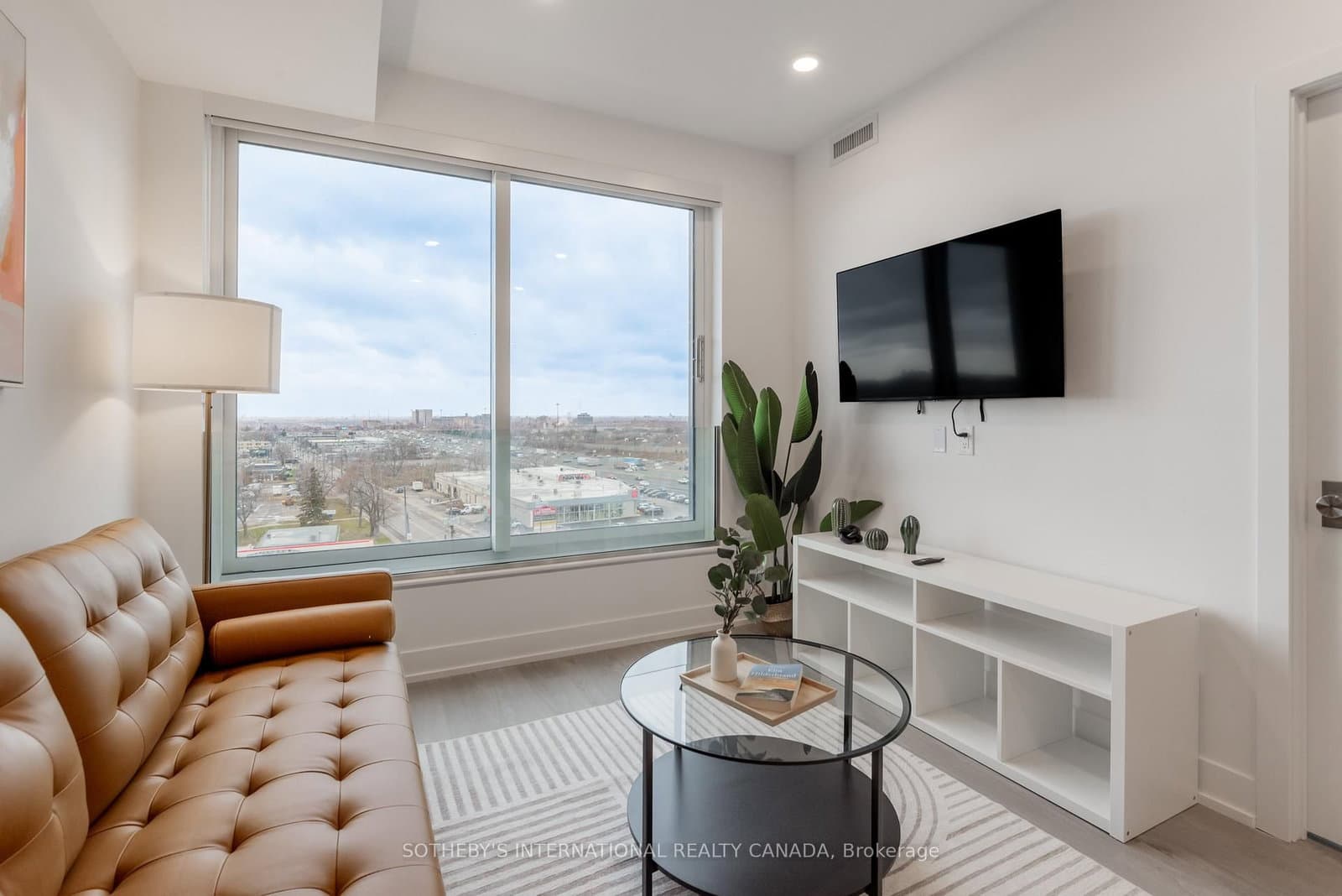 29 York Garden Way, Unit 1404 - Image 6